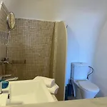 בית נופש Iviscos Traditional House *
