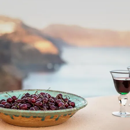 Iviscos Traditional House * Ия