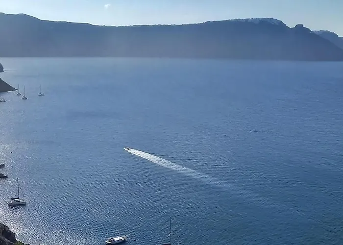 Сasa de vacaciones Iviscos Traditional House Oia (Santorini)