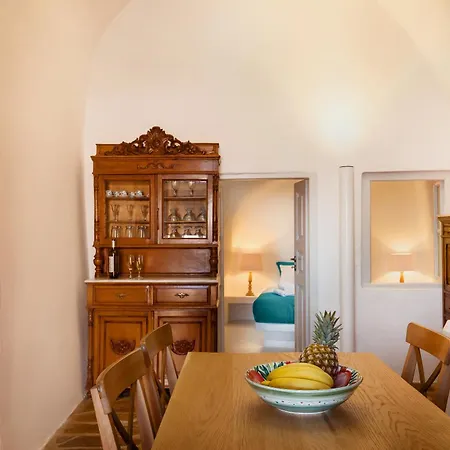 Iviscos Traditional House Holiday home